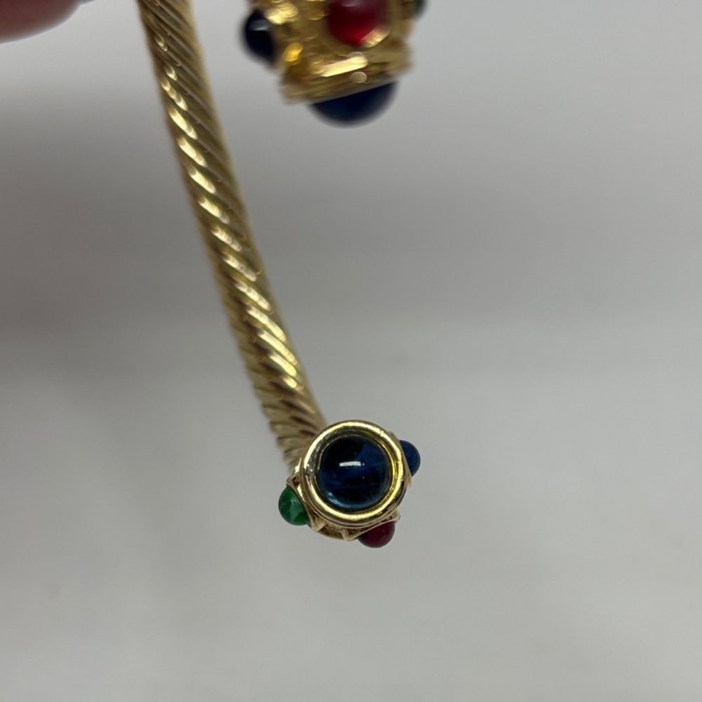 Elegant Gold-Toned Twisted Bangle with Multicolor Cabochon ‘Jewels’ - Picture 7 of 13